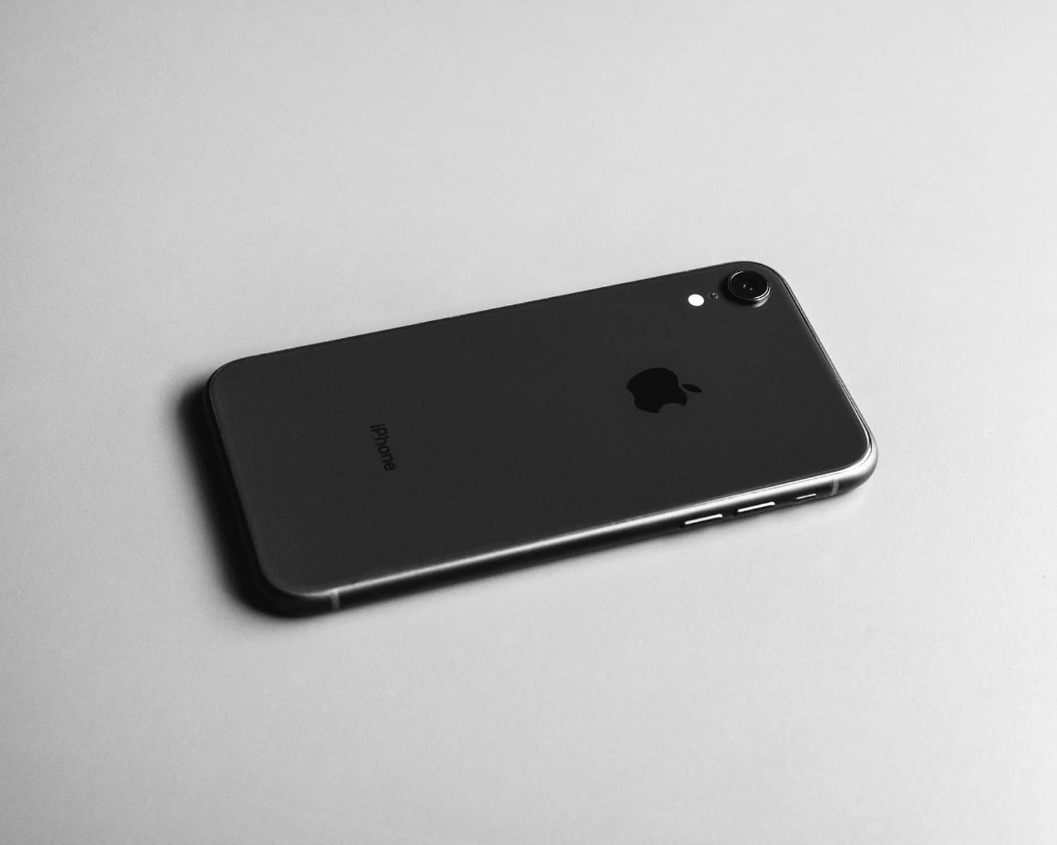 black iPhone XR